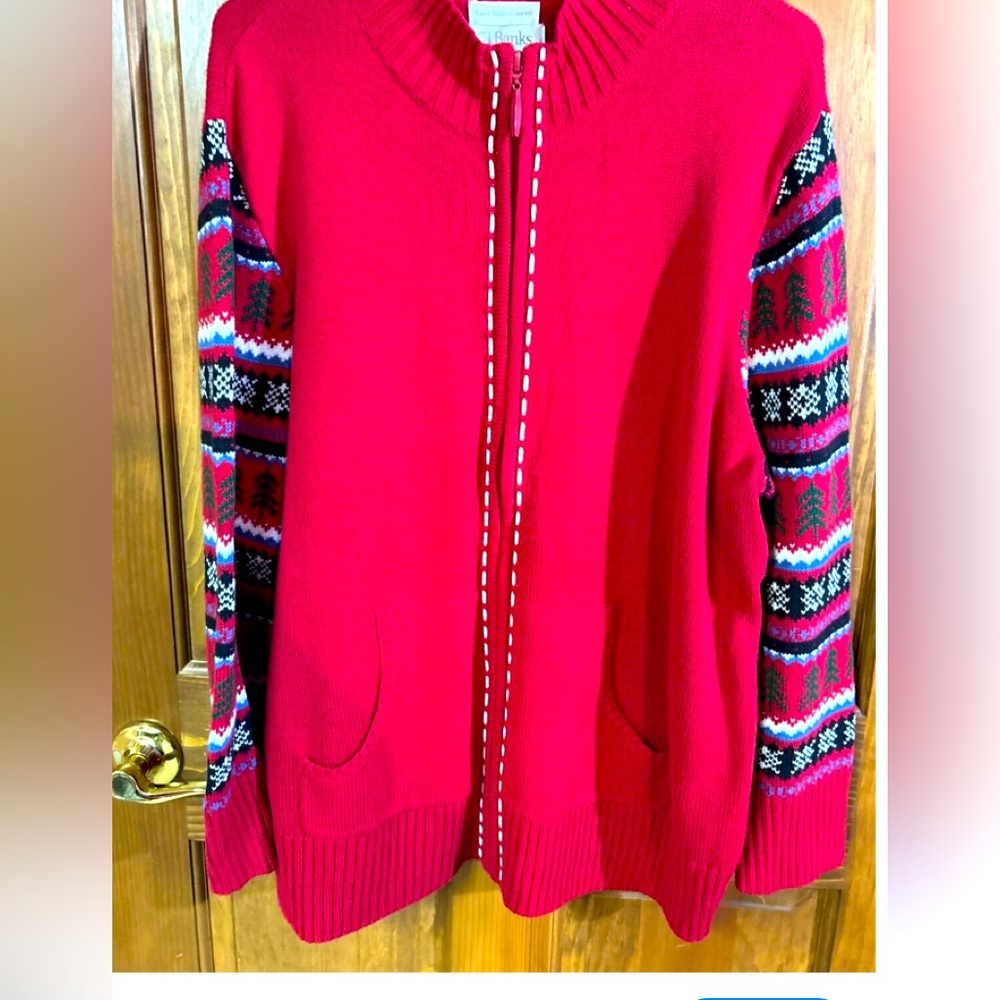 Hand Embroidery on front and sleeves. EUC